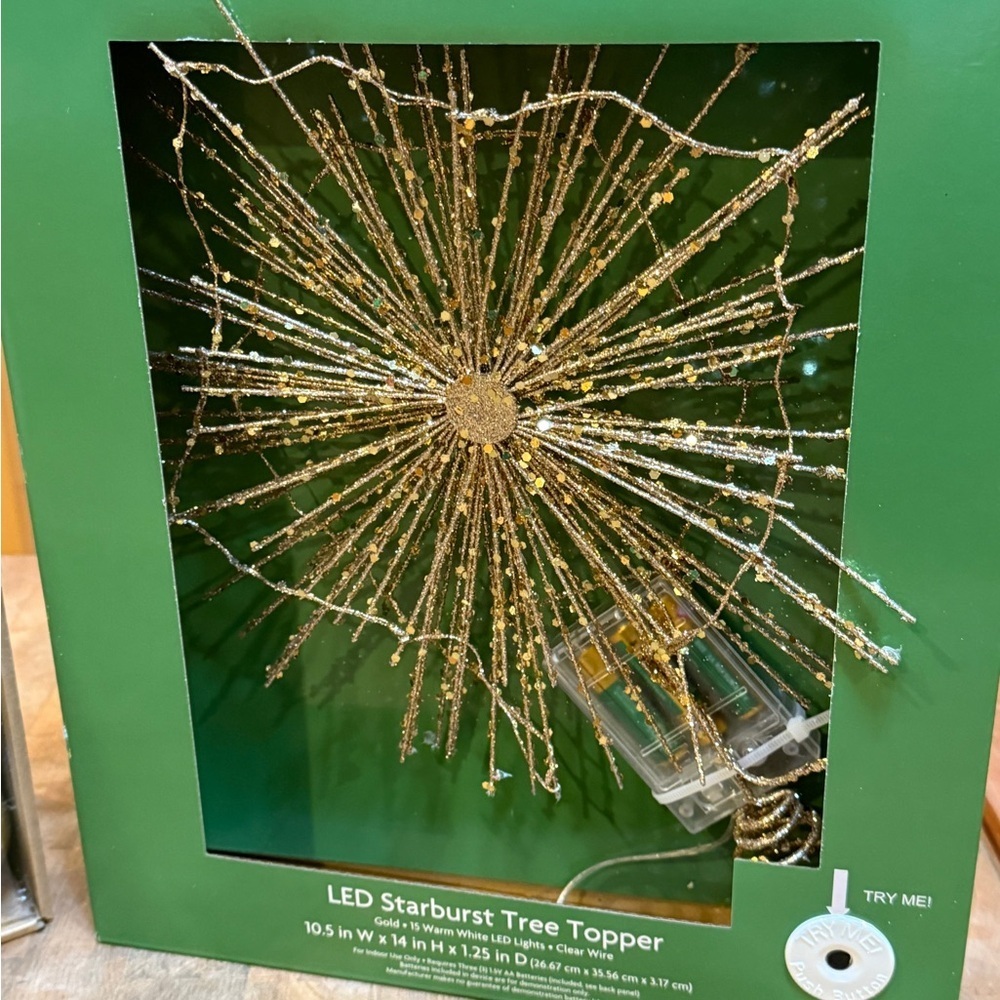 Shatterproof Ornament Set and LED Starburst Tree Topper Gold & Silver Christmas - Picture 6 of 16